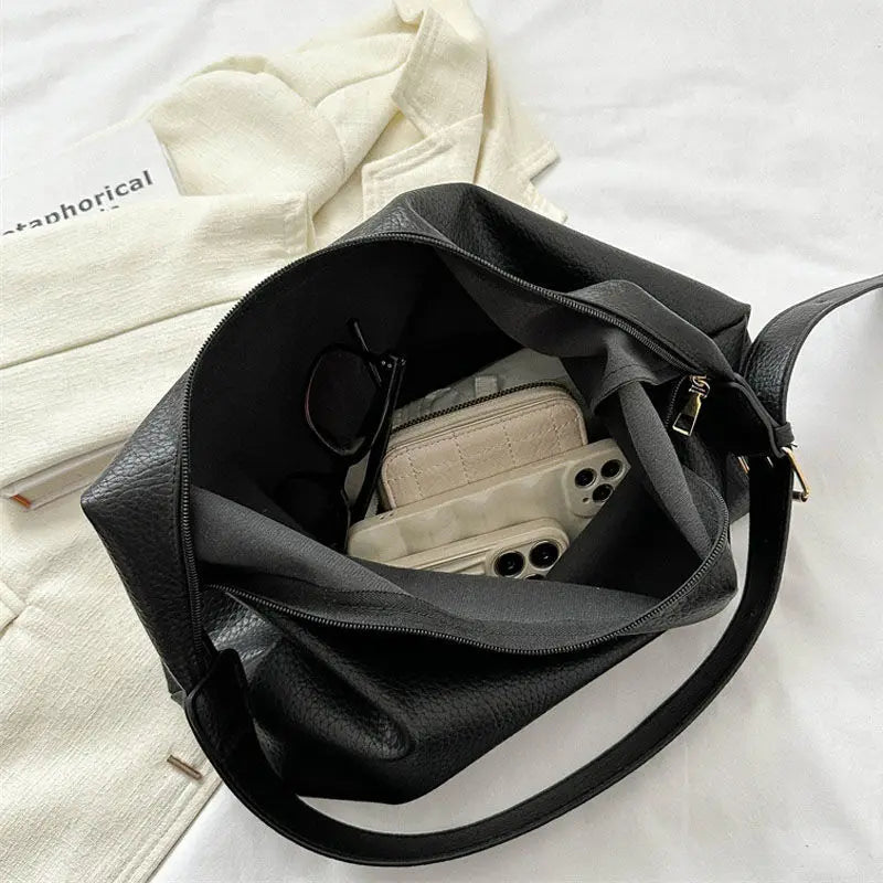 EVERYDAY CLASSY CITY TOTE